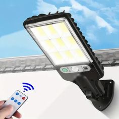 New 1pc Outdoor Solar Street Light, Human Sensor Yard Lamp with Remote Control, IP44 LED Wall Lamp for Courtyard